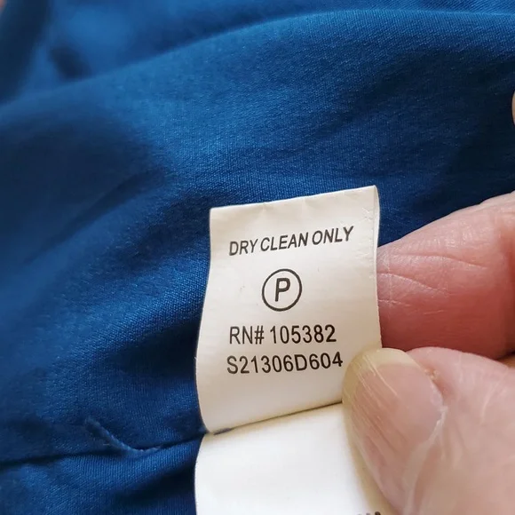 Tocca fully lined dress final price - Picture 9 of 9